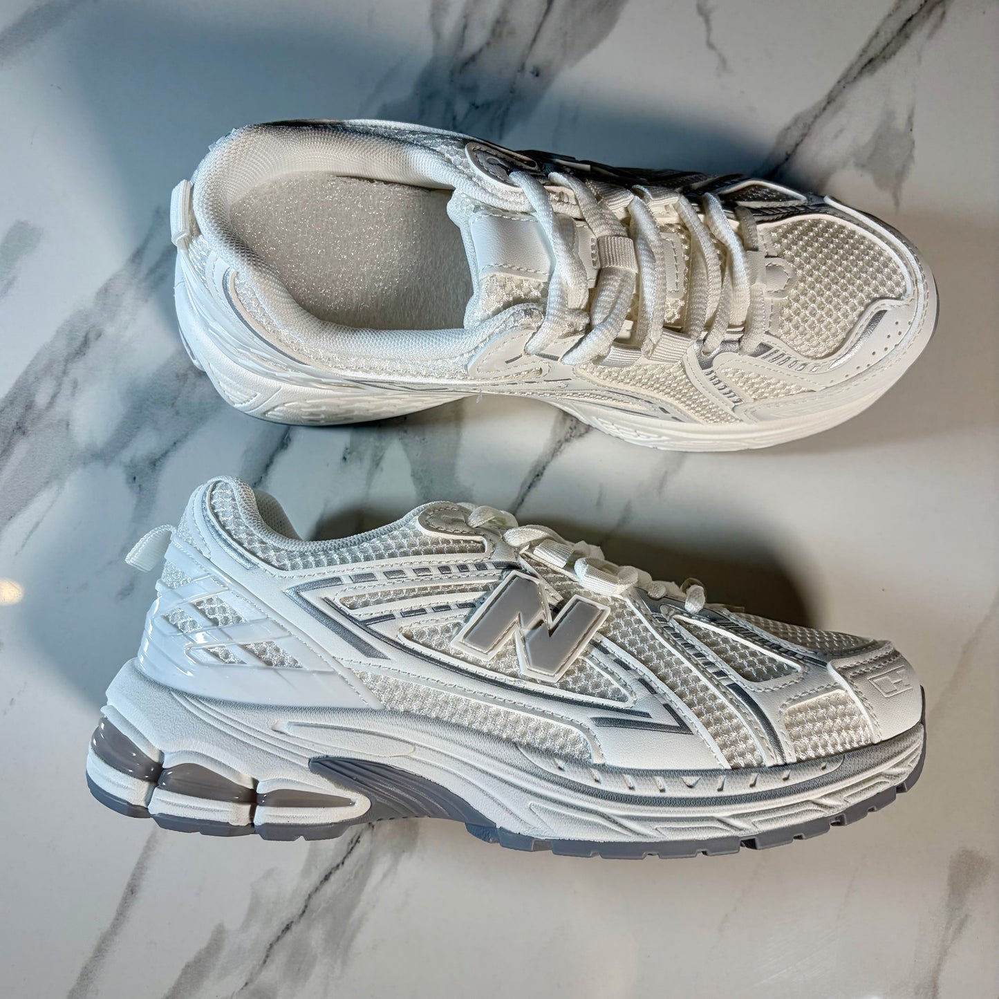 Lydia Trainer - White