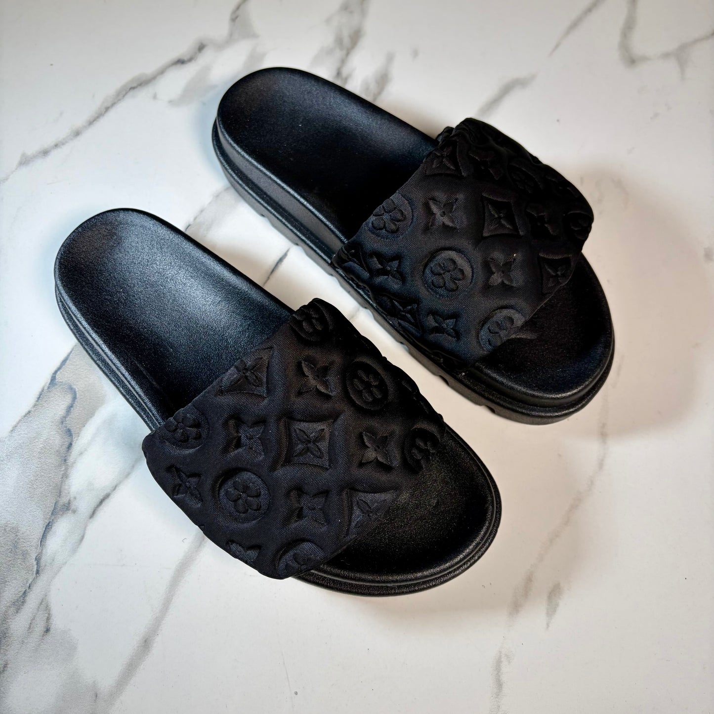 Penny Slide - Black