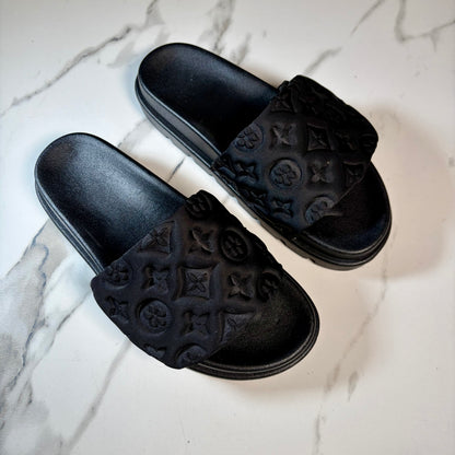Penny Slide - Black