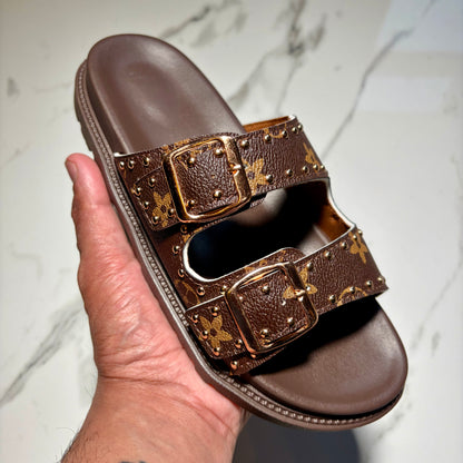 Quinn Buckle Slide - Brown