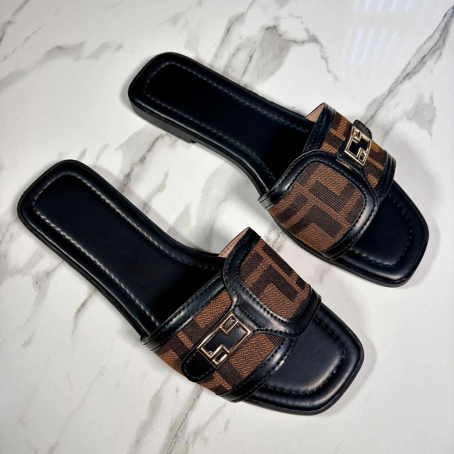 Tiana Sandal - Black